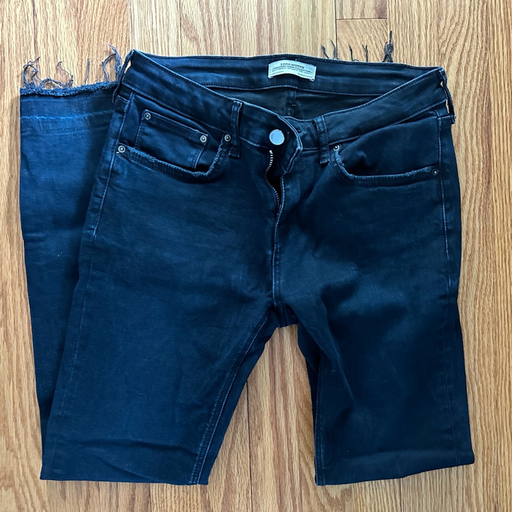 Zara women’s premium denim collection - dark wash skinny jeans